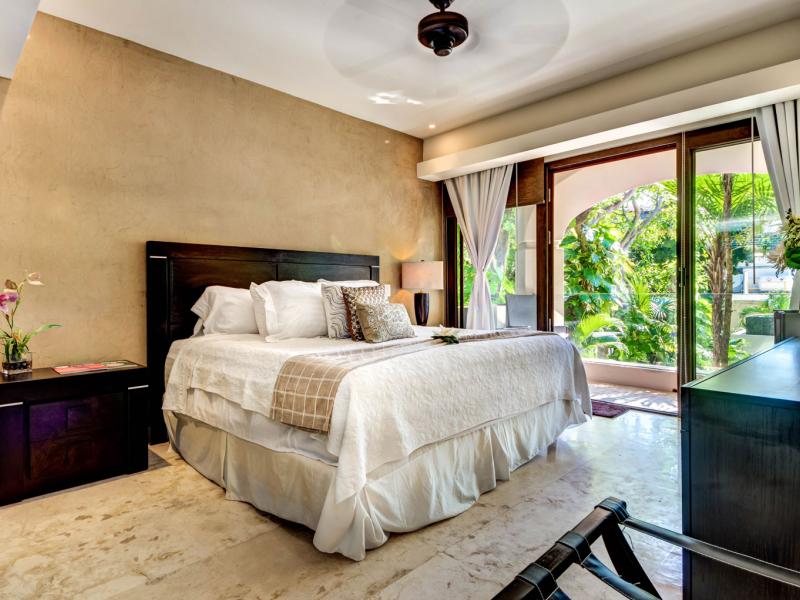 Villa Clara , Mayan Region , Pacific Coast , Playa Del Carmen  