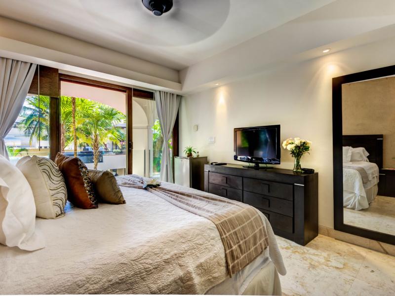 Villa Clara , Mayan Region , Pacific Coast , Playa Del Carmen  