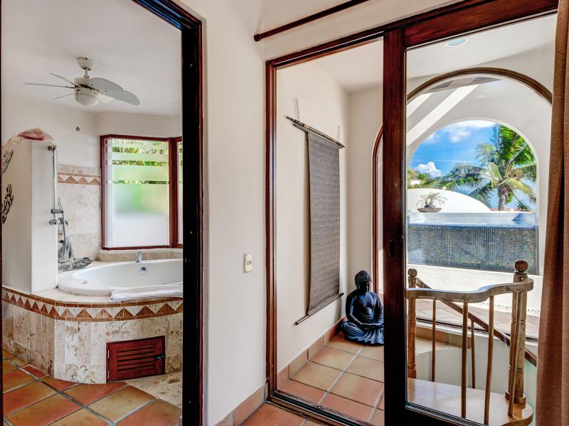 Estrella del Mar , Mayan Region , Playa Del Carmen  