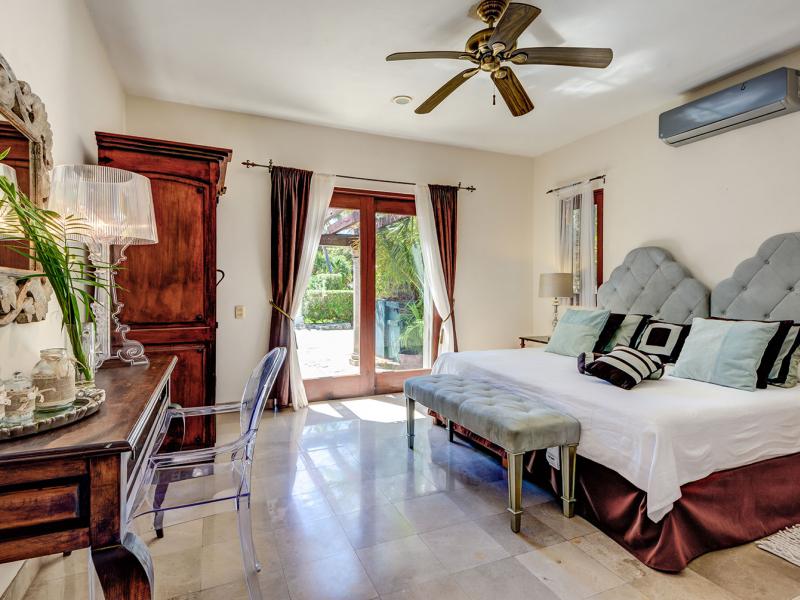 Estrella del Mar , Mayan Region , Playa Del Carmen  